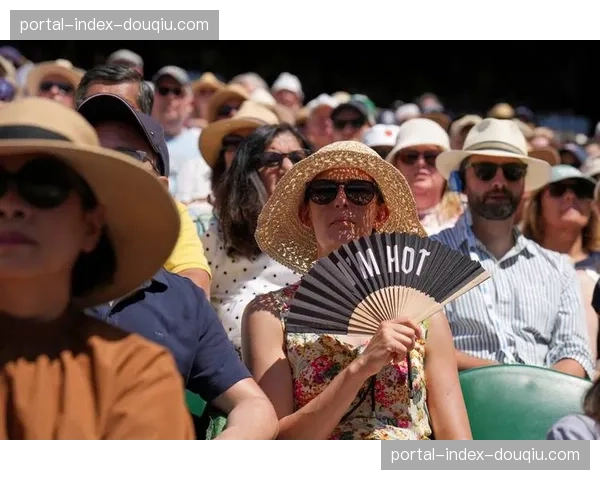 为应对极端高温,布达佩斯世锦赛组委会增设场馆降温设施 为应对极端高温,布达佩斯世锦赛组委会增设场馆降温设施
