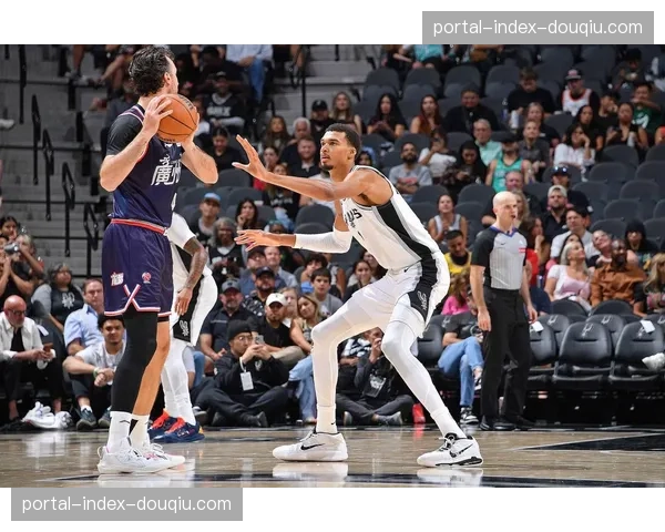 文班亚马独家专访：谈论MVP竞争、巴黎奥运目标与马刺重建时间表